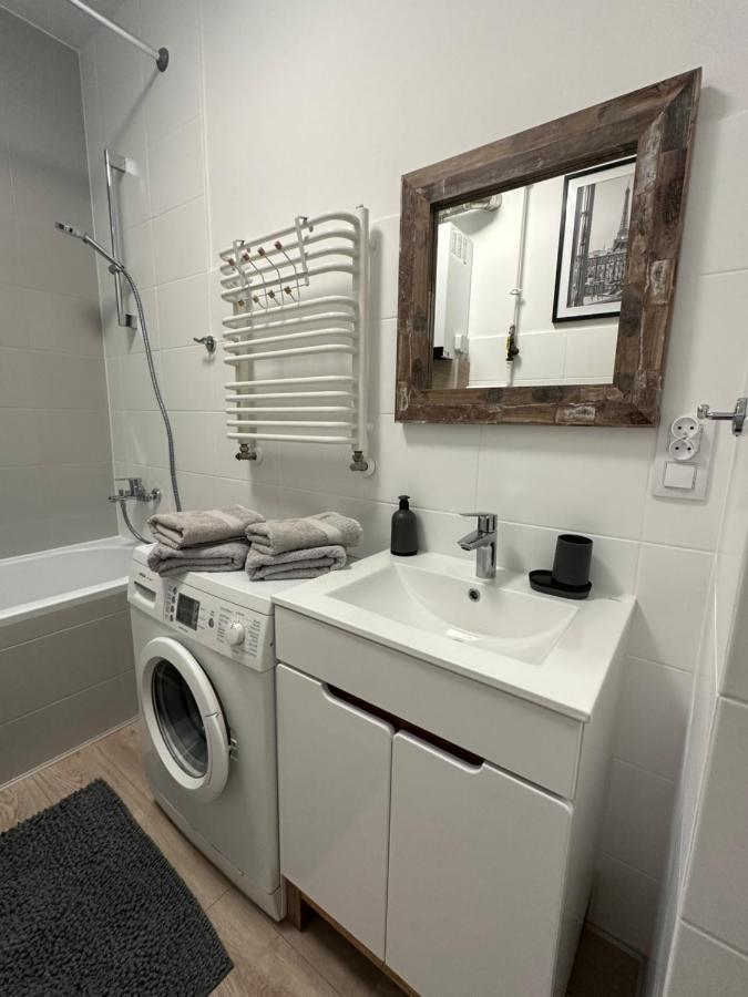 Apartament Wroclawia Bagian luar foto