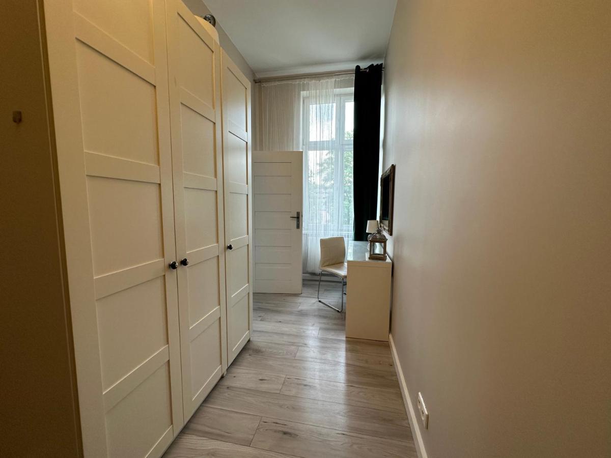 Apartament Wroclawia Bagian luar foto