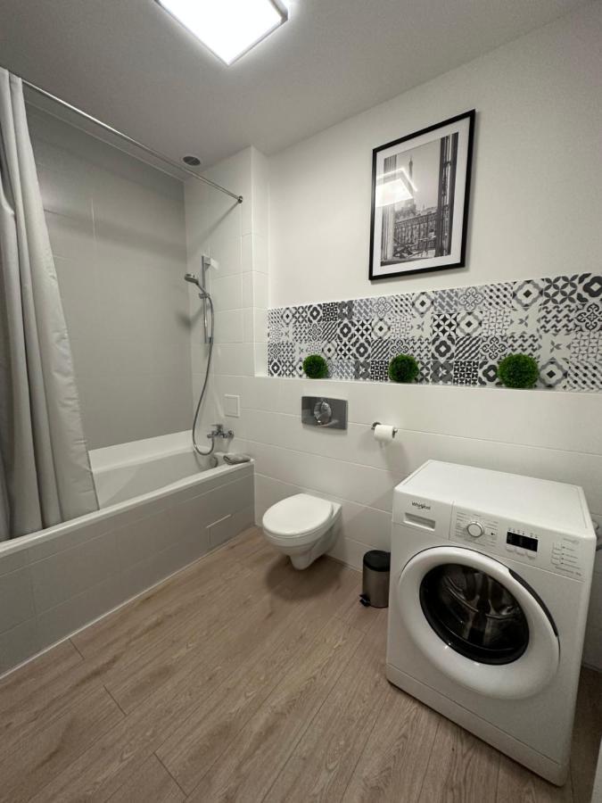 Apartament Wroclawia Bagian luar foto