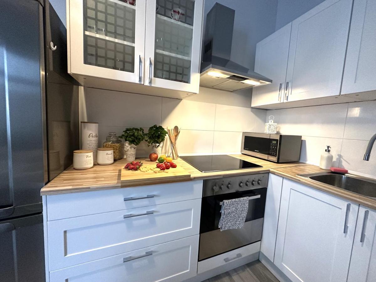 Apartament Wroclawia Bagian luar foto